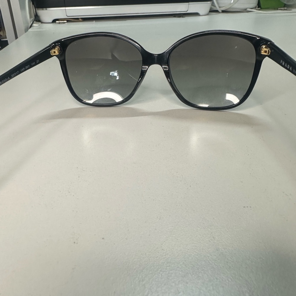 Prada Black Women's Sunglasses - Picture 4 of 7